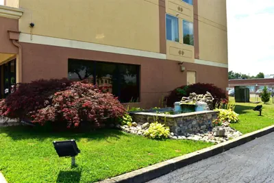 Photo 2 - Quality Inn Vineland