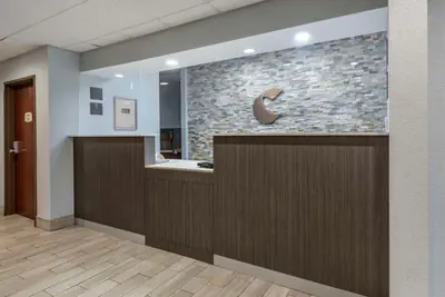 Photo 3 - Comfort Inn & Suites Liverpool - Syracuse