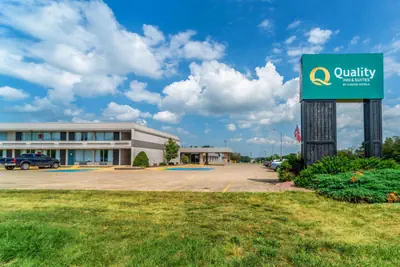 Photo 5 - Quality Inn & Suites Vandalia near I-70 and Hwy 51