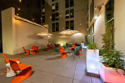 Photo 5 - Aloft by Marriott Savannah Downtown Historic District