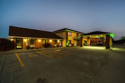 Photo 5 - Quality Inn Carbondale University area