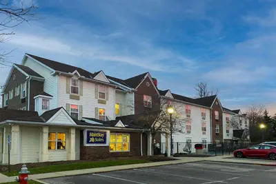 Photo 2 - MainStay Suites Middleburg Heights Cleveland Airport
