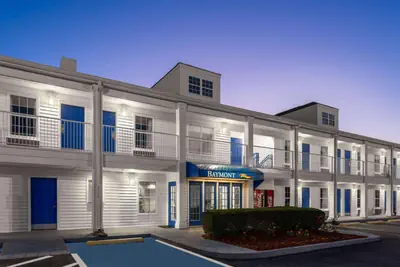 Photo 3 - Baymont by Wyndham Brunswick GA