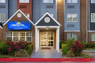 Photo 4 - Microtel Inn by Wyndham Raleigh-Durham Airport