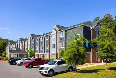 Photo 2 - Microtel Inn by Wyndham Raleigh-Durham Airport