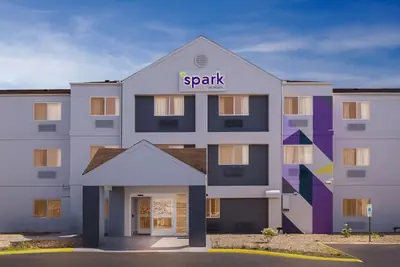 Photo 2 - Spark by Hilton Springfield Southwest