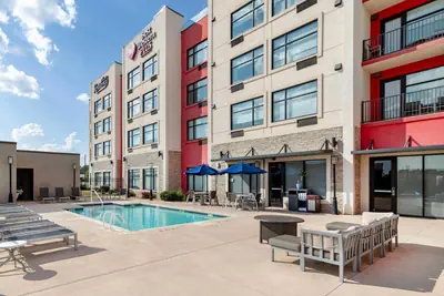 Photo 3 - Best Western Plus Executive Residency Rigby's Water World Hotel