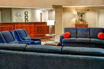 Photo 5 - Comfort Suites Gadsden Attalla