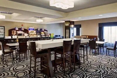 Photo 2 - Holiday Inn Express & Suites North Fremont by IHG