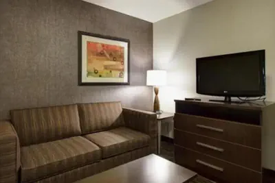 Photo 3 - Holiday Inn Express & Suites North Fremont by IHG