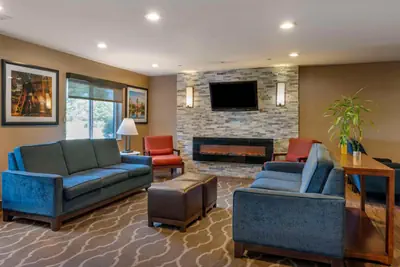 Photo 4 - Comfort Inn Romeoville - Bolingbrook