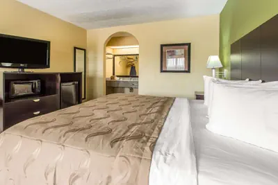 Photo 5 - Quality Inn Adairsville-Calhoun South