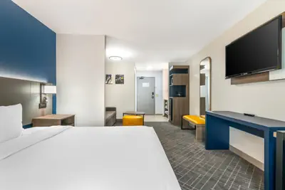 Photo 3 - Comfort Inn & Suites Chesterfield - St Louis