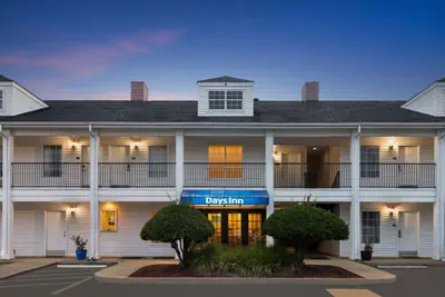Photo 3 - Days Inn by Wyndham Americus