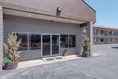 Photo 2 - Econo Lodge Cortez near Mesa Verde