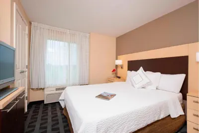 Photo 3 - TownePlace Suites Des Moines Urbandale