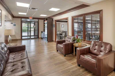 Photo 5 - Best Western Mason Inn