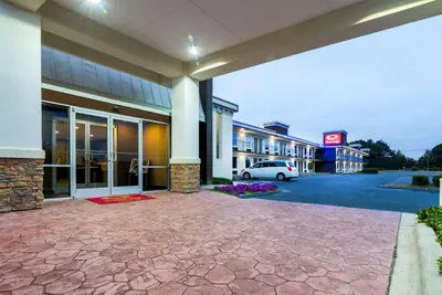 Photo 2 - Econo Lodge Selma - Smithfield