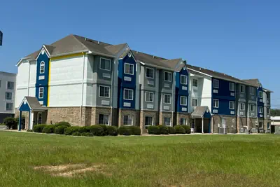 Photo 3 - Microtel Inn & Suites by Wyndham Albertville
