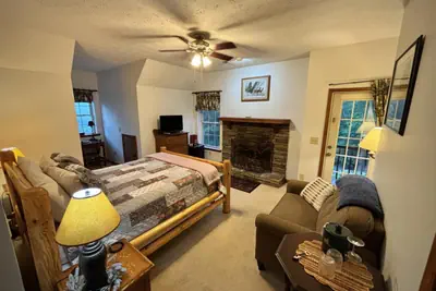 Photo 4 - Long Mountain Lodge