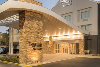 Photo 4 - Fairfield Inn Suites Brunswick