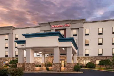 Photo 3 - Hampton Inn by Hilton Dayton South