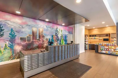 Photo 2 - Cambria Hotel Denver Downtown RiNo