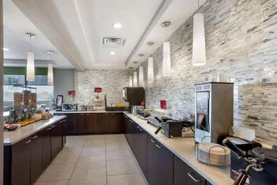 Photo 2 - Best Western Plus Philadelphia-Pennsauken Hotel