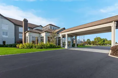 Photo 4 - The Hilton Garden Inn