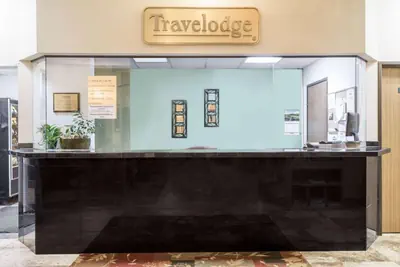 Photo 3 - Travelodge by Wyndham Longmont
