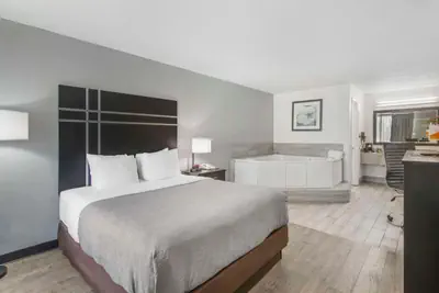 Photo 5 - Quality Inn & Suites Hardeeville - Savannah North