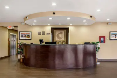 Photo 3 - Comfort Suites Macon Northwest