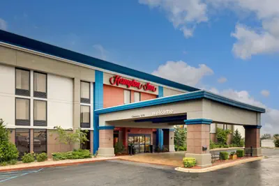 Photo 4 - Hampton Inn Rolla
