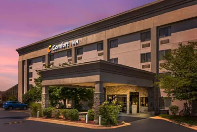 Photo 4 - Comfort Inn South - Springfield