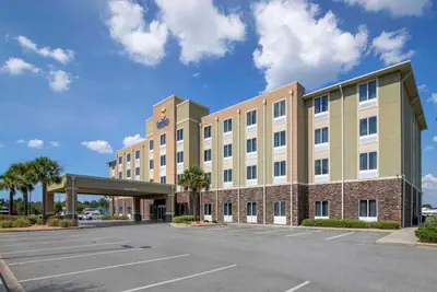 Photo 2 - Comfort Inn & Suites Valdosta I-75