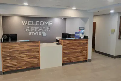 Photo 2 - Hampton Inn Commerce