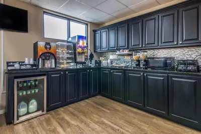 Photo 5 - Americas Best Value Inn Opelika