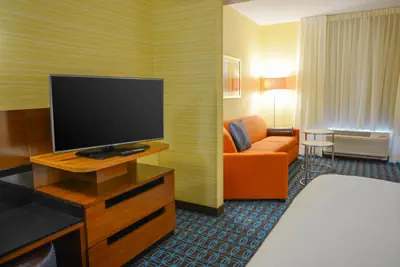 Photo 5 - Fairfield Inn and Suites Canton South