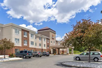 Photo 3 - Comfort Suites