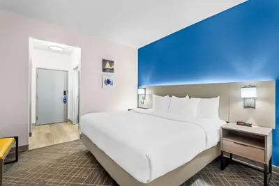 Photo 4 - Comfort Suites Denver North - Westminster