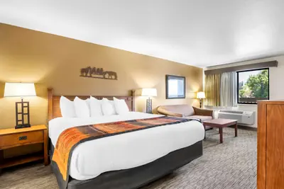 Photo 4 - Best Western Grande River Inn & Suites