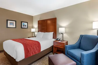 Photo 5 - Comfort Inn & Suites Middletown - Franklin