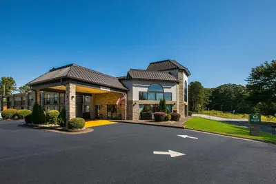 Photo 2 - Quality Inn Commerce at I-85