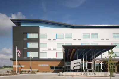Photo 4 - Aloft by Marriott Waukee