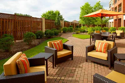 Photo 3 - Courtyard by Marriott Akron Stow