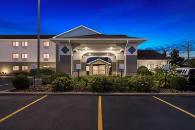 Photo 4 - Comfort Inn Joliet West I-80