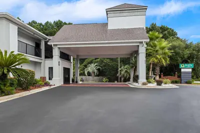 Photo 3 - Quality Inn Port Wentworth Savannah North