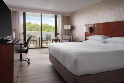 Photo 4 - Hanover Marriott