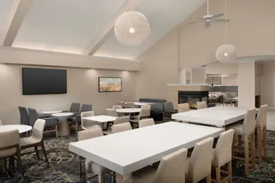 Photo 4 - Residence Inn Kansas City Overland Park