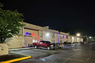 Photo 5 - Motel 6-Greensboro, NC - Airport